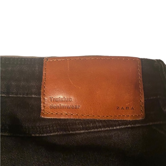 Zara Trafaluc Denimwear Mid Rise Distressed Black Wash Jeans Size 6 - Picture 7 of 9